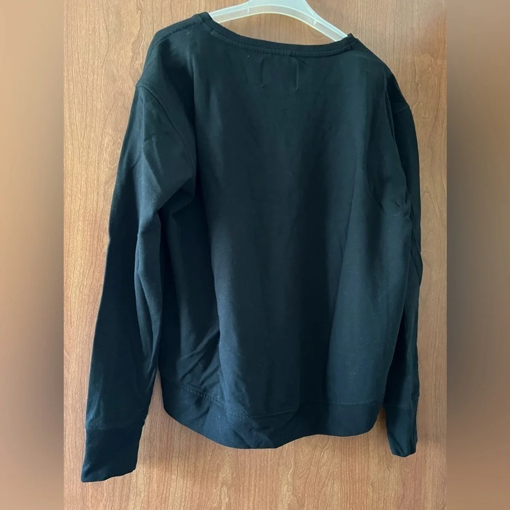 VS RUFFLED FLEECE PULLOVER - Picture 14 of 16